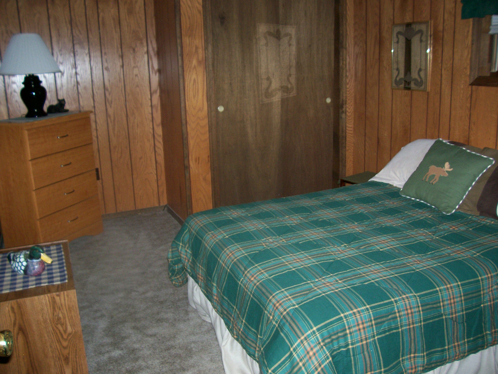 bedroom.jpg
